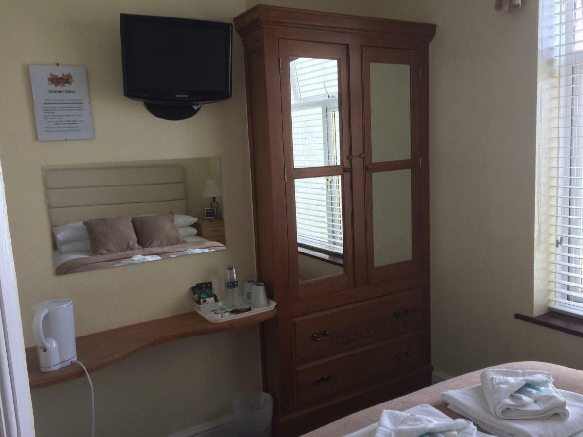 Southcombe Guesthouse 시드머스 외부 사진